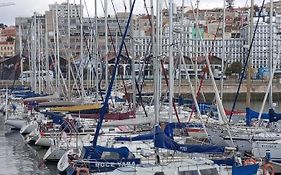 Lisbon Cosy Boat